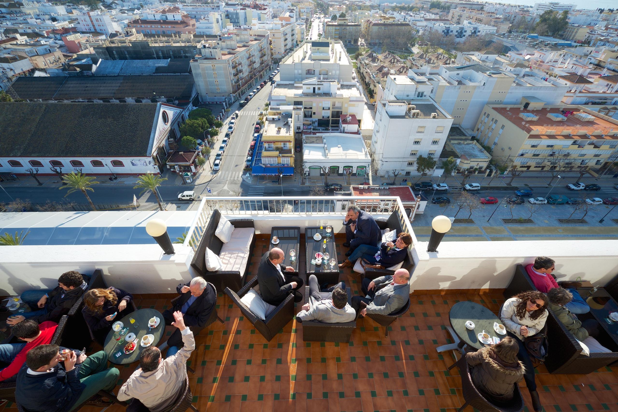 Hotel Guadalquivir ซันลูการ์เดบาร์ราเมดา ภายนอก รูปภาพ